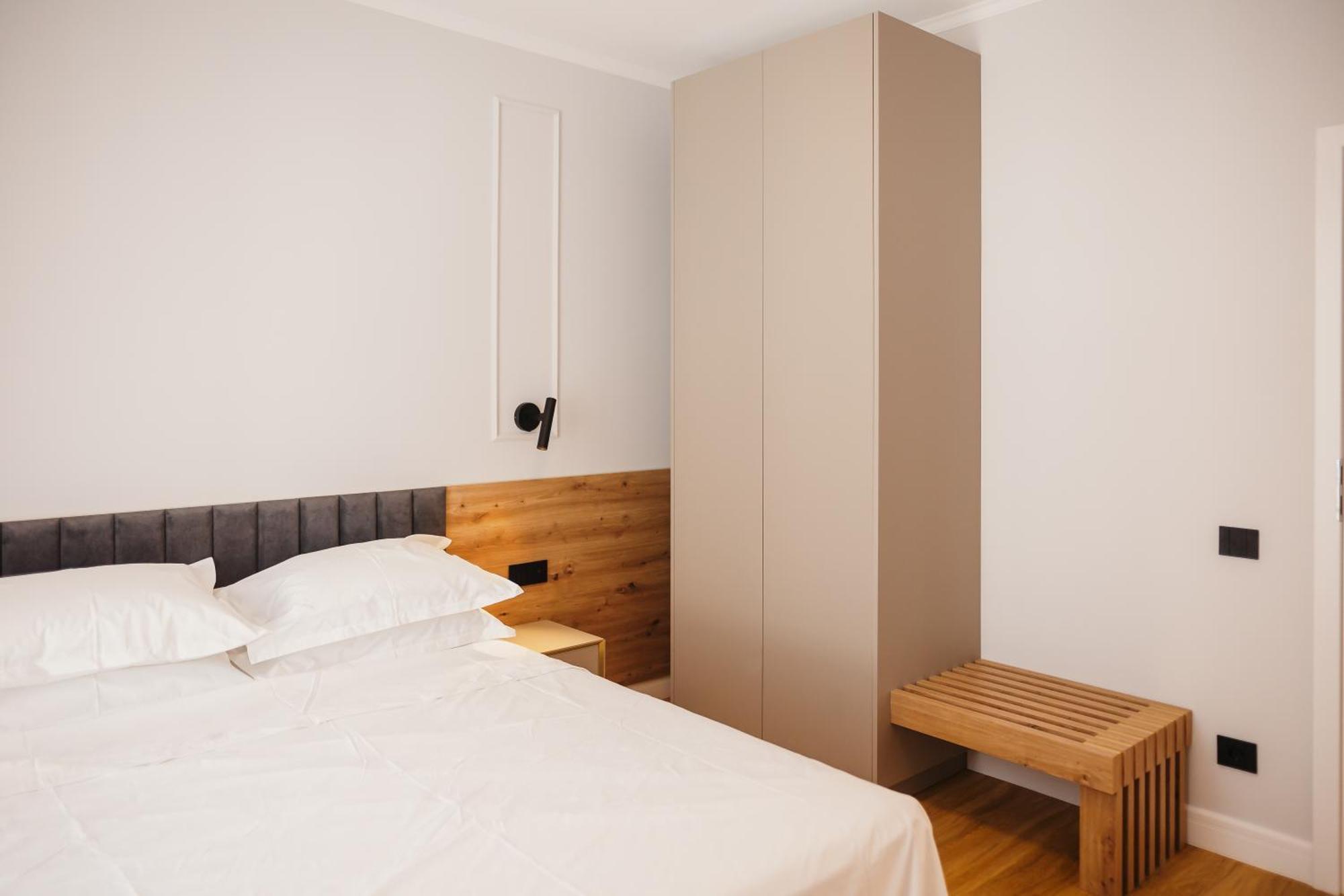 Bloom Downtown Suites Cluj-Napoca Exterior foto