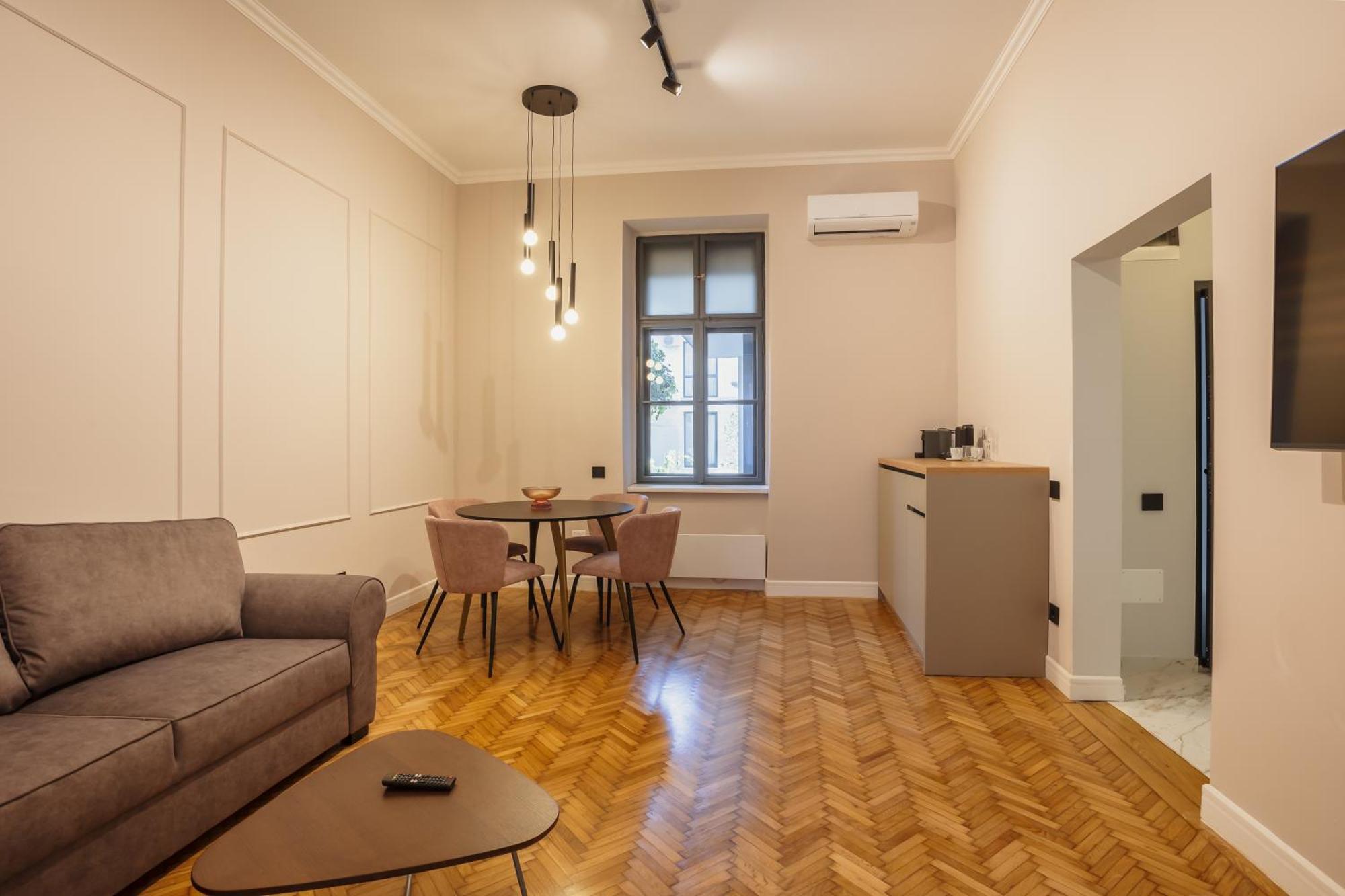 Bloom Downtown Suites Cluj-Napoca Exterior foto