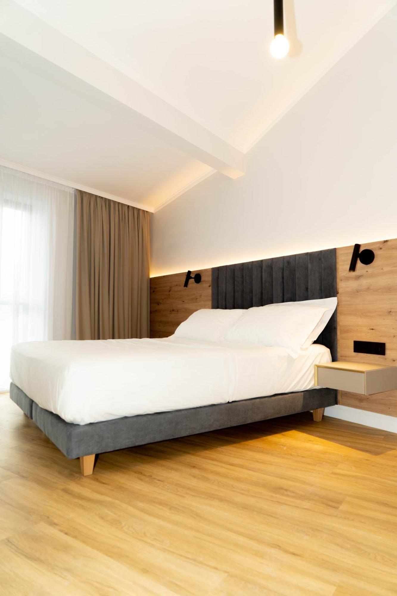 Bloom Downtown Suites Cluj-Napoca Exterior foto