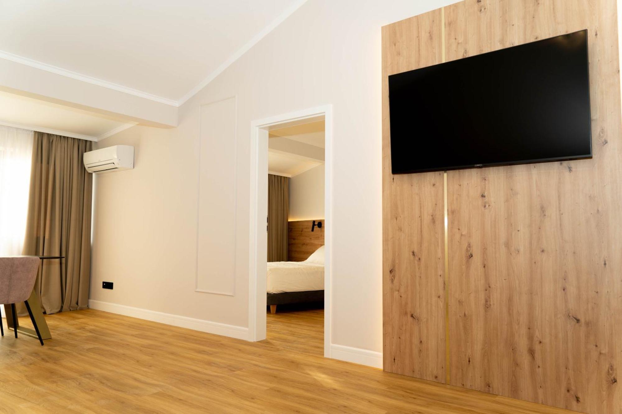 Bloom Downtown Suites Cluj-Napoca Exterior foto